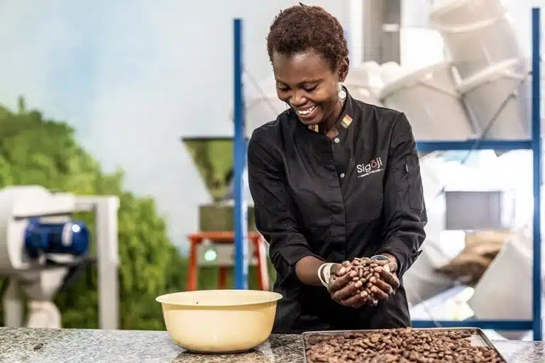 Euphrasie Mbamba de la Chocolaterie Sigoji de Ciney